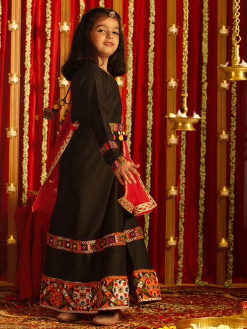 Girl's' Navratri Special Black Anarkali Kurta With Red Dupatta Set